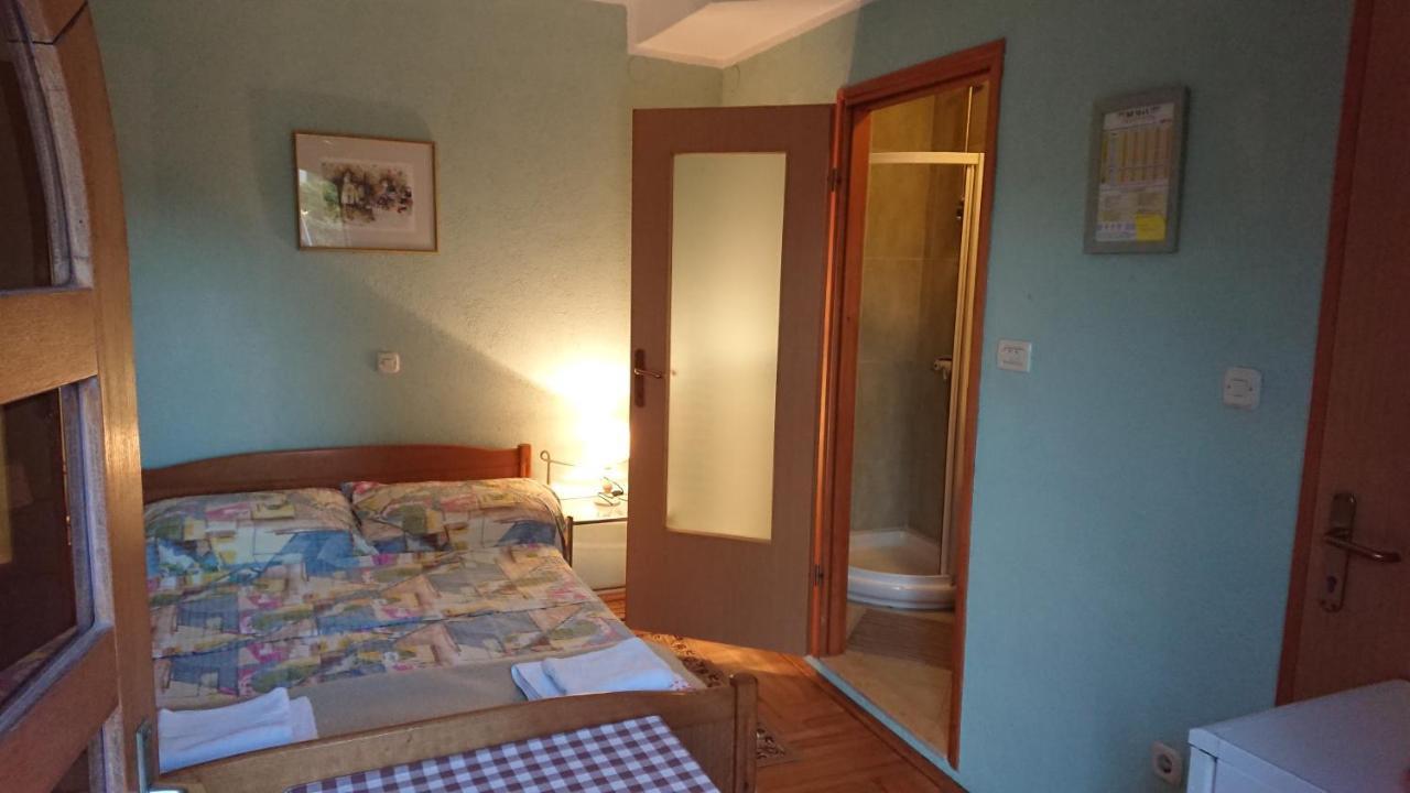Near Beach - Apartments Marica Rovinj Exterior photo