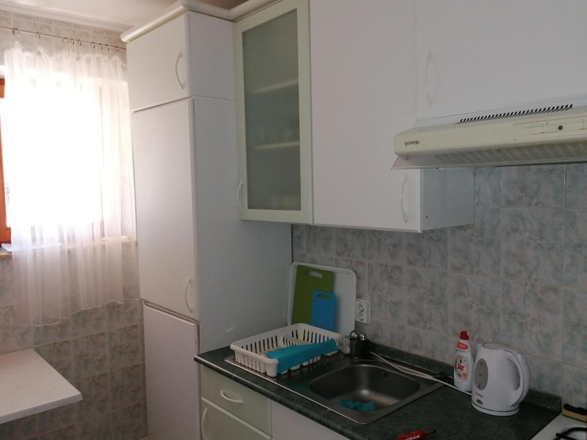 Near Beach - Apartments Marica Rovinj Exterior photo